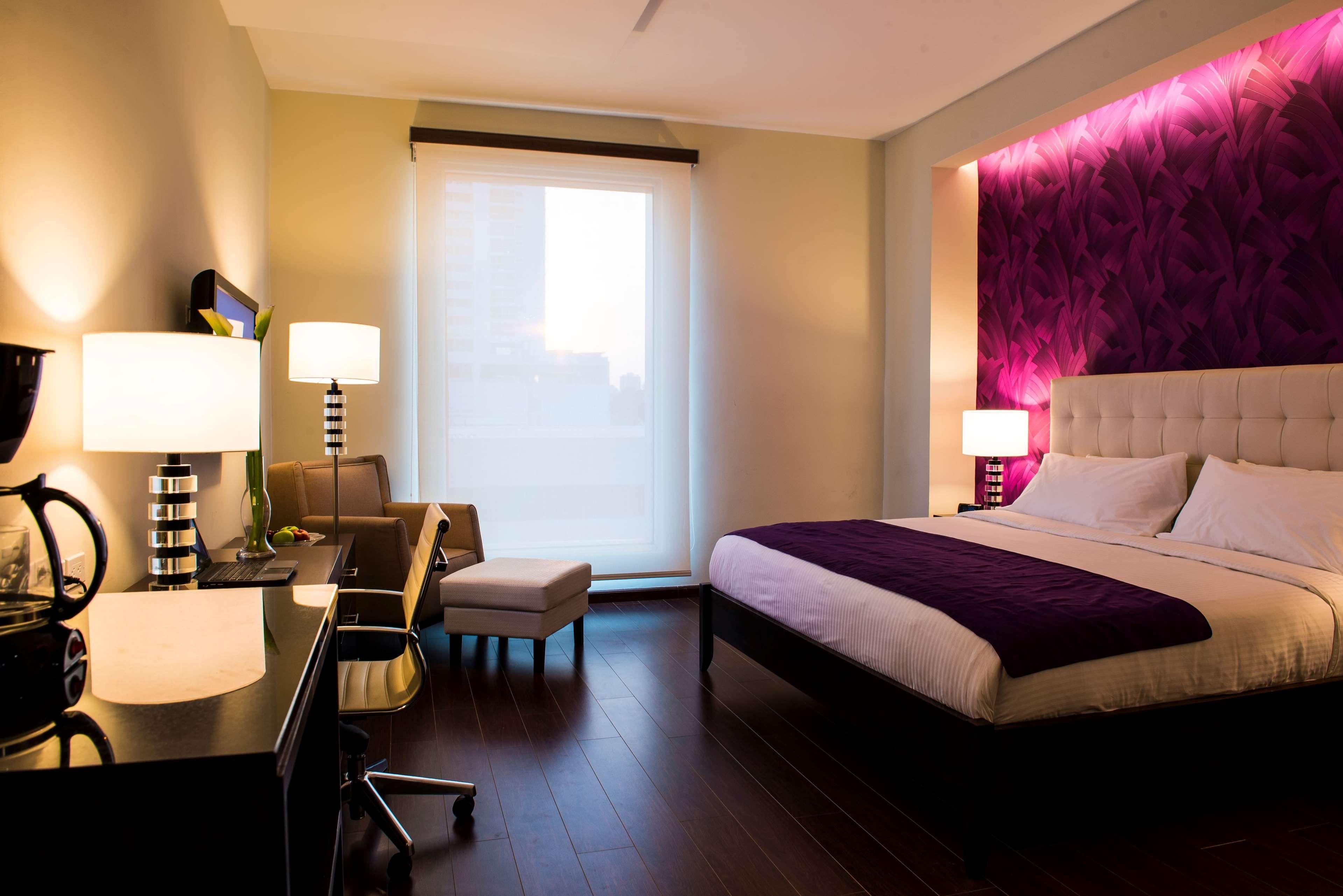 Отель Ramada Plaza By Wyndham Panama Punta Pacifica Экстерьер фото