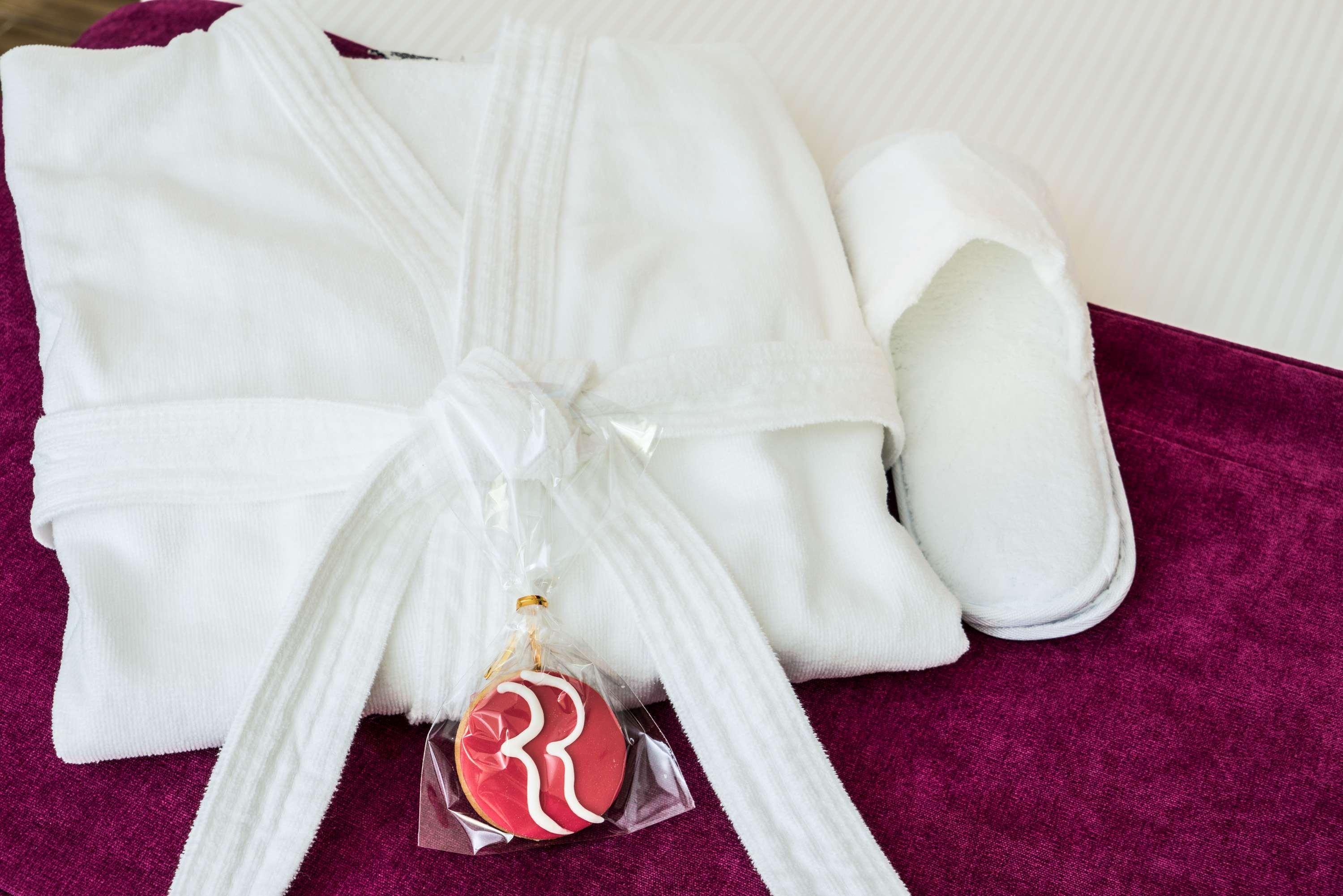 Отель Ramada Plaza By Wyndham Panama Punta Pacifica Экстерьер фото