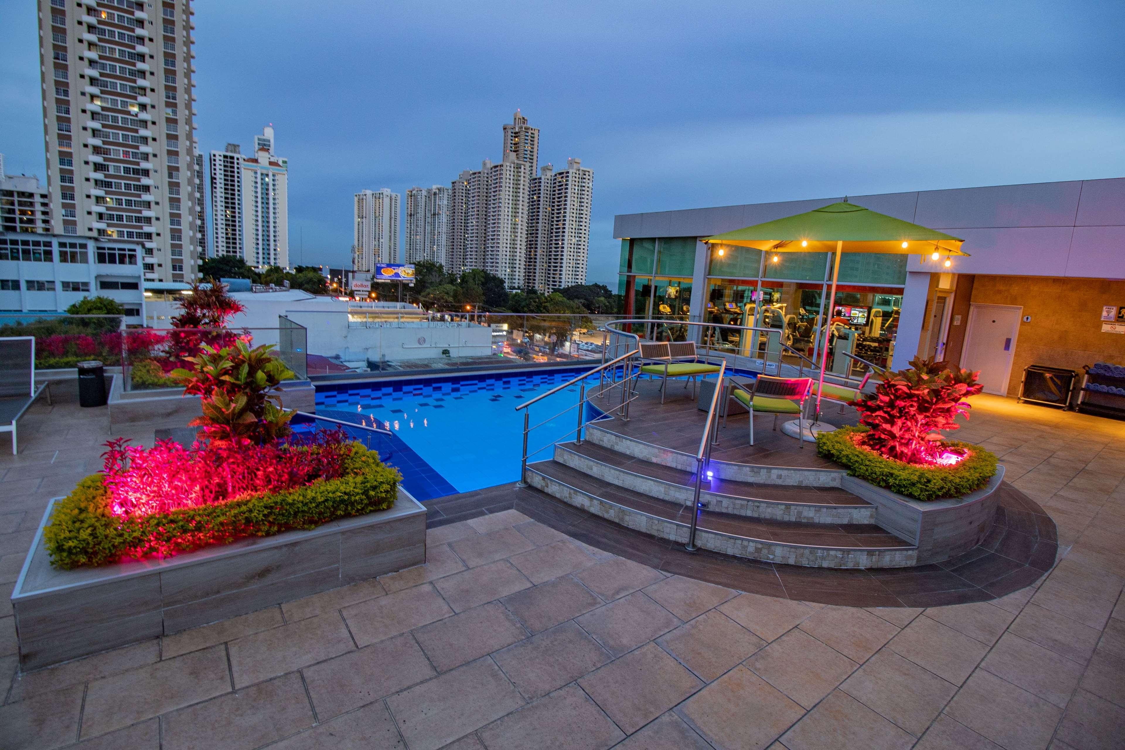 Отель Ramada Plaza By Wyndham Panama Punta Pacifica Экстерьер фото