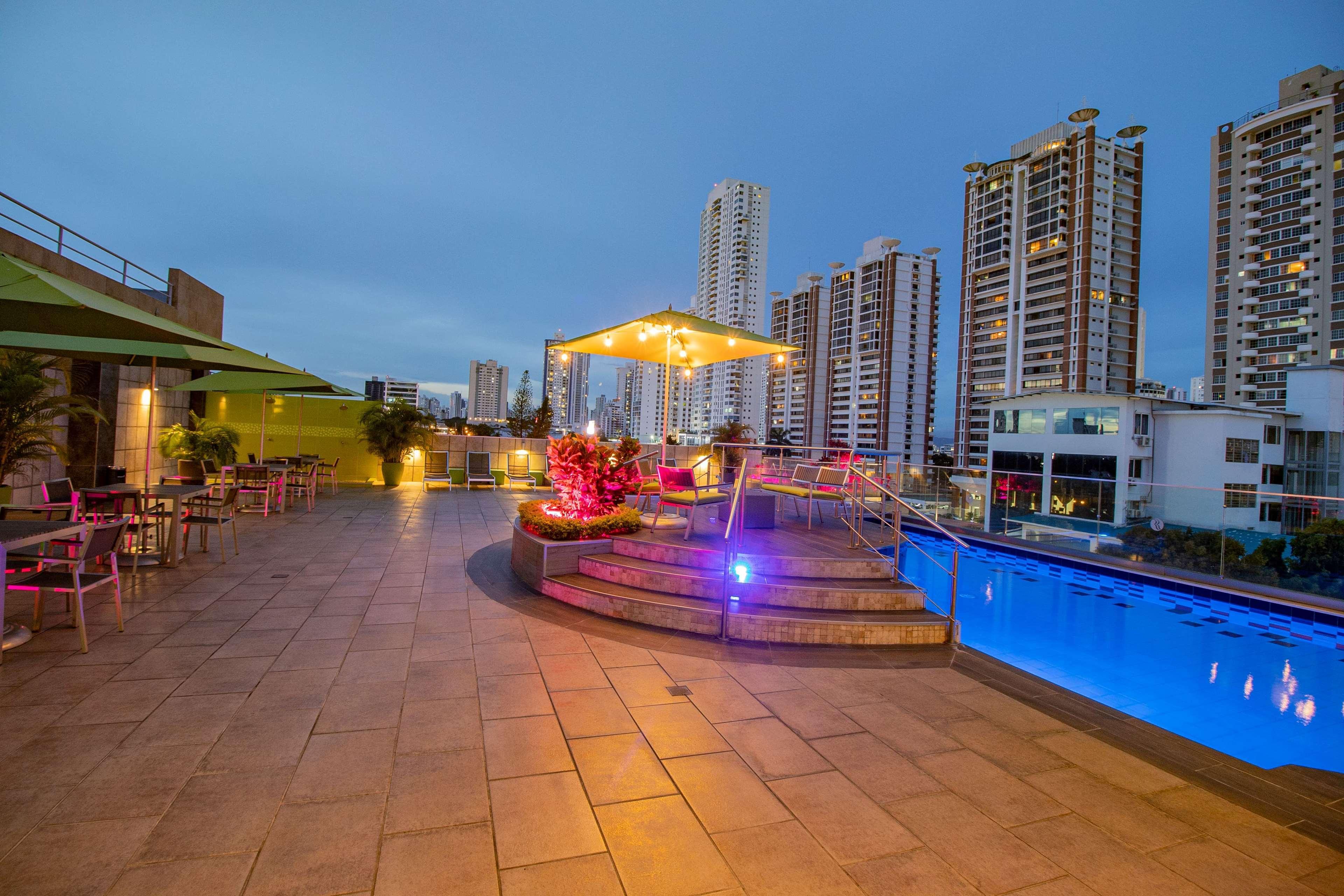 Отель Ramada Plaza By Wyndham Panama Punta Pacifica Экстерьер фото