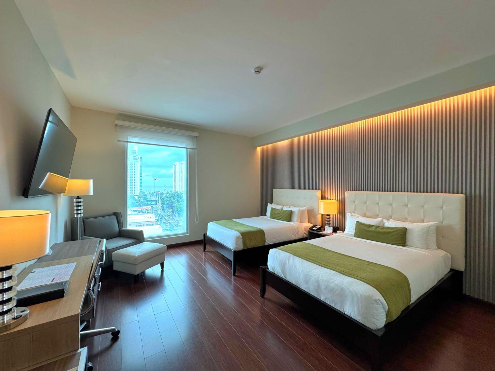Отель Ramada Plaza By Wyndham Panama Punta Pacifica Экстерьер фото